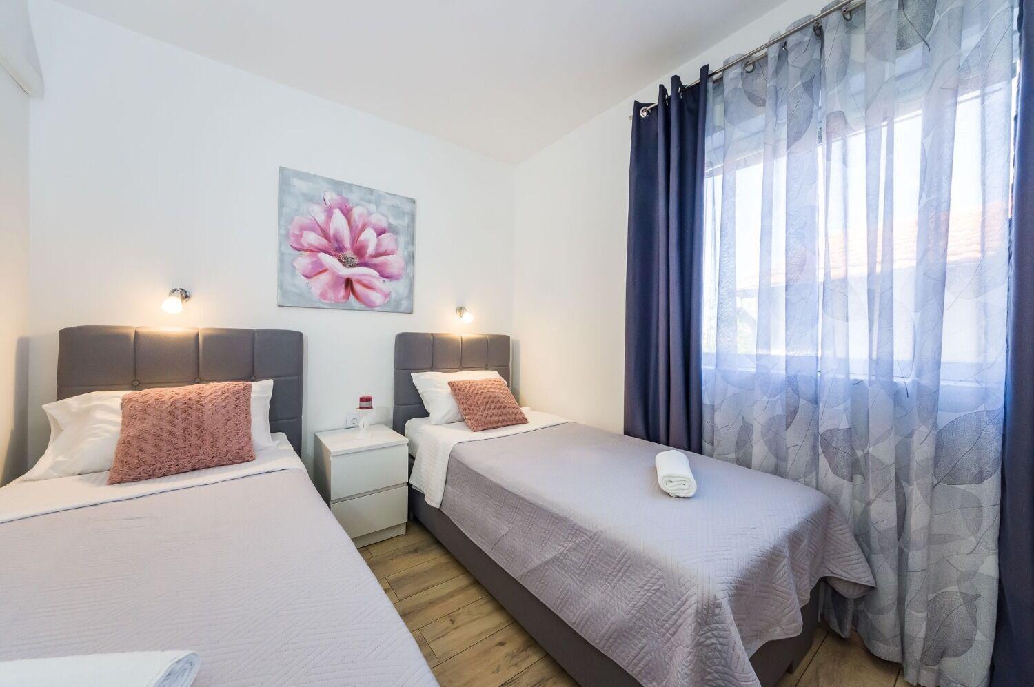 Apartments Dreamy - Free Parking Nin Exterior photo