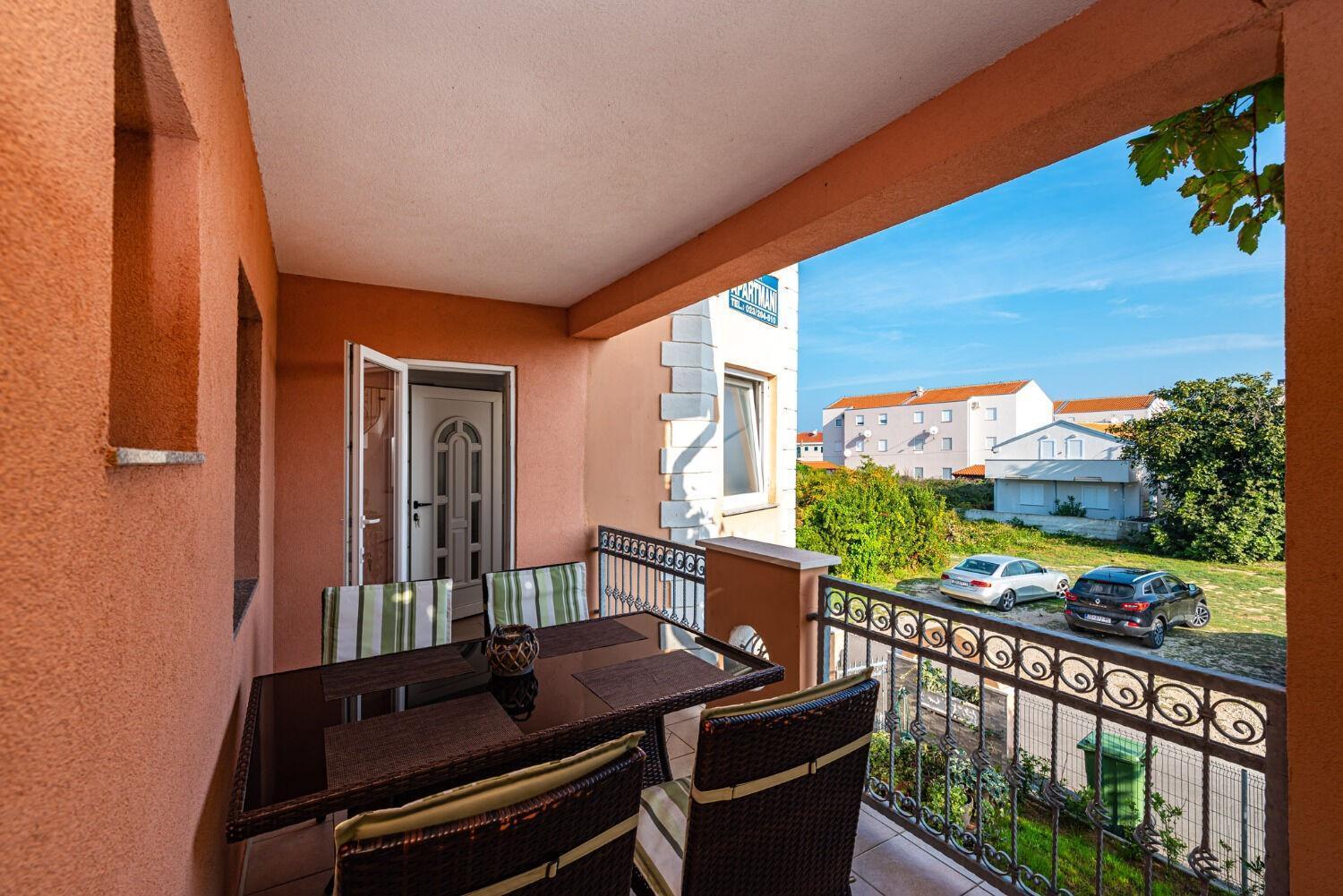 Apartments Dreamy - Free Parking Nin Exterior photo